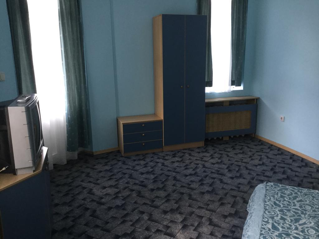 Hotel Amethyst Sofia Bagian luar foto
