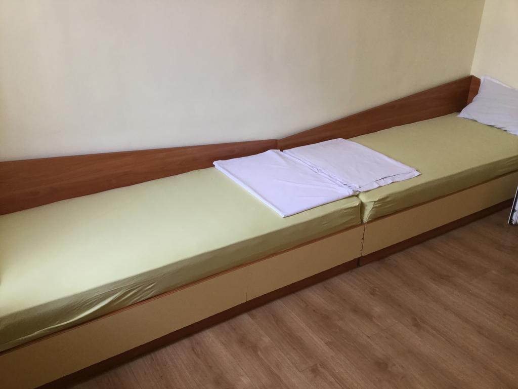 Hotel Amethyst Sofia Bagian luar foto