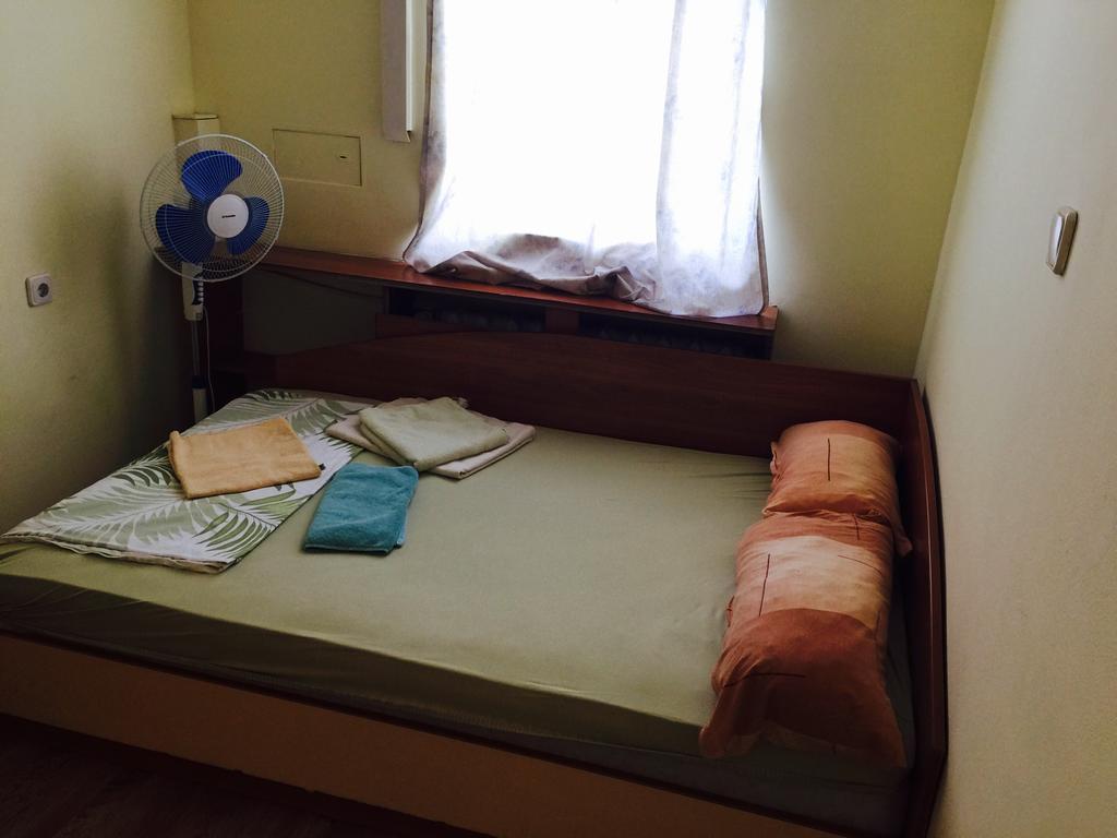 Hotel Amethyst Sofia Bagian luar foto