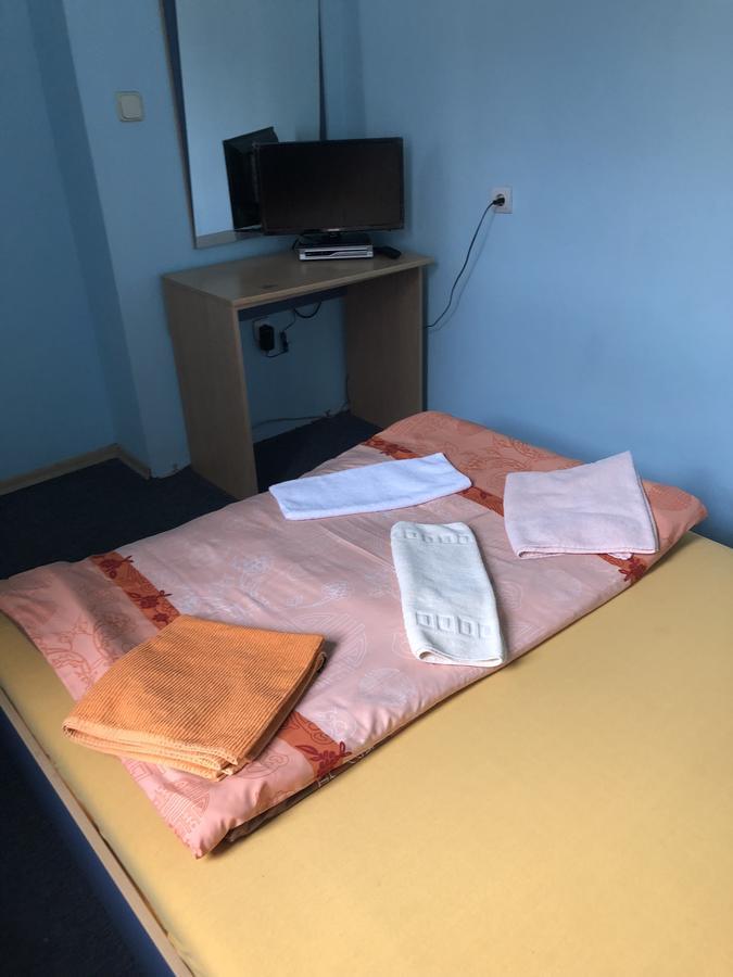 Hotel Amethyst Sofia Bagian luar foto